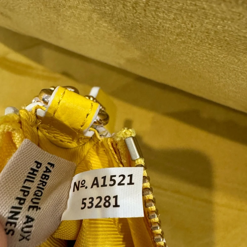 COPY - Coach, Canary, yellow, leather, mini handbag.. - Picture 6 of 7